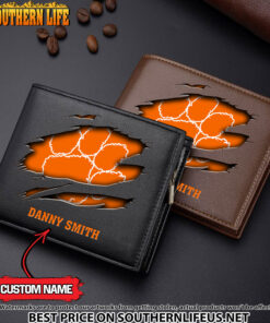 NCAA05 Clemson Tigers Men’s Leather Wallet Custom Name