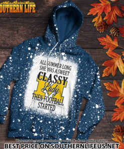 Alternative view of NCAA29 Michigan Wolverines Sweet And Classy Lady Bleached 3D Printed Hoodie, TShirt, Sweatshirt